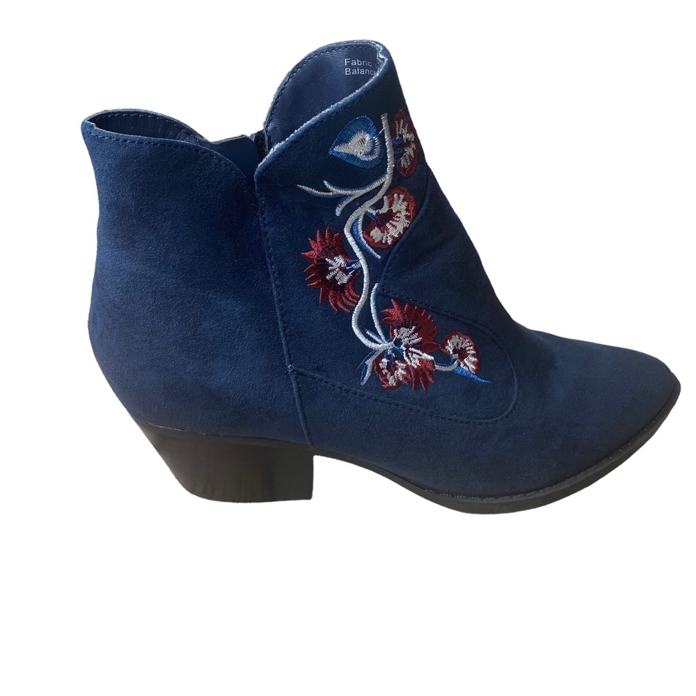 Carlos by Carlos Santana Blue Suede Floral Layne Boots 6.5M